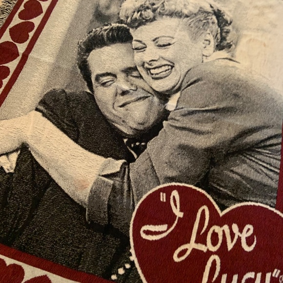 VTG I Love Lucy Lucille Ball Lucy Ricky Graphic Tapestry Woven Afghan 50" x 60" - Picture 6 of 16